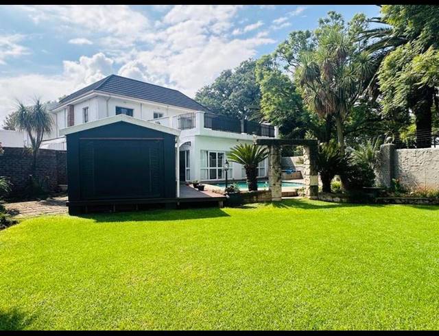 3 BEDROOM HOUSE FOR SALE IN SELECTION PARK